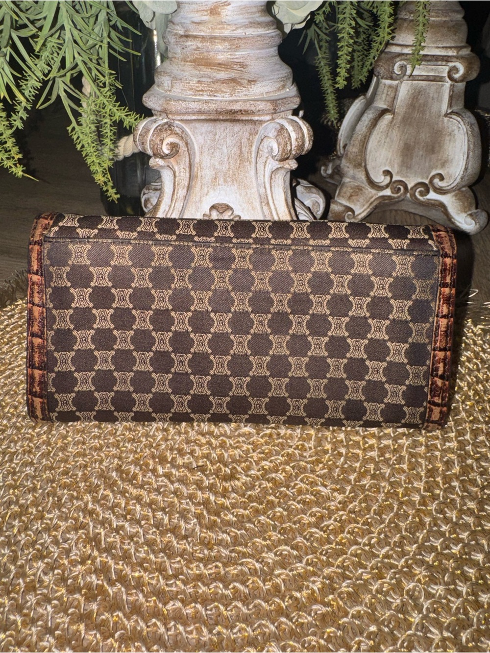 Celine Brown Monogram Continental Wallet in Good Preloved Condition ⭐️ - Picture 2 of 9